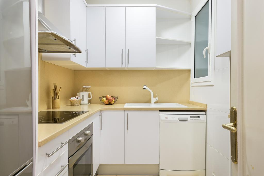 Habitat Apartments Ava 1 Барселона Экстерьер фото